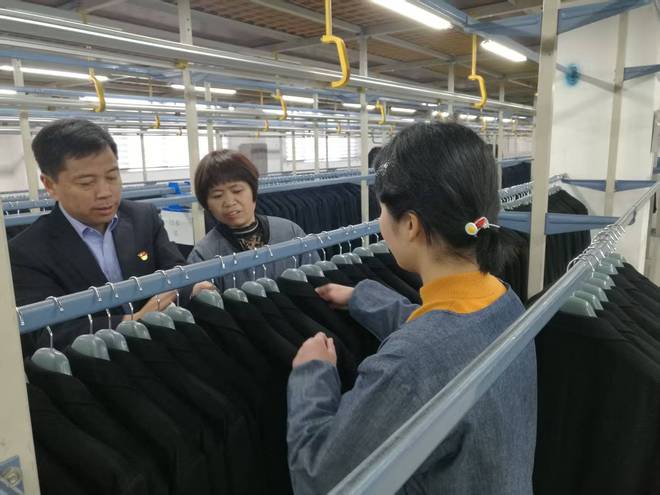 上海永太服装董事长李长虹:专注实业二十年,打造全球优秀工厂