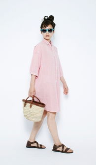 森系风穿搭指南 穿梭于林间的日系着装美学